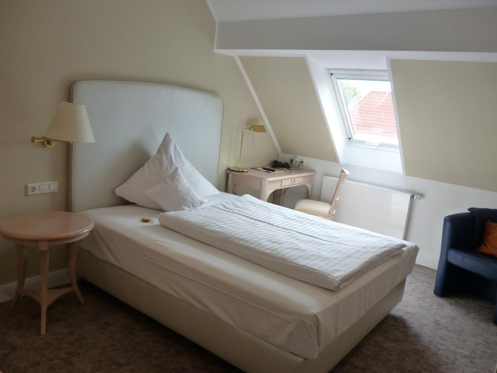Hotel Goedecke Зарштедт Екстер'єр фото